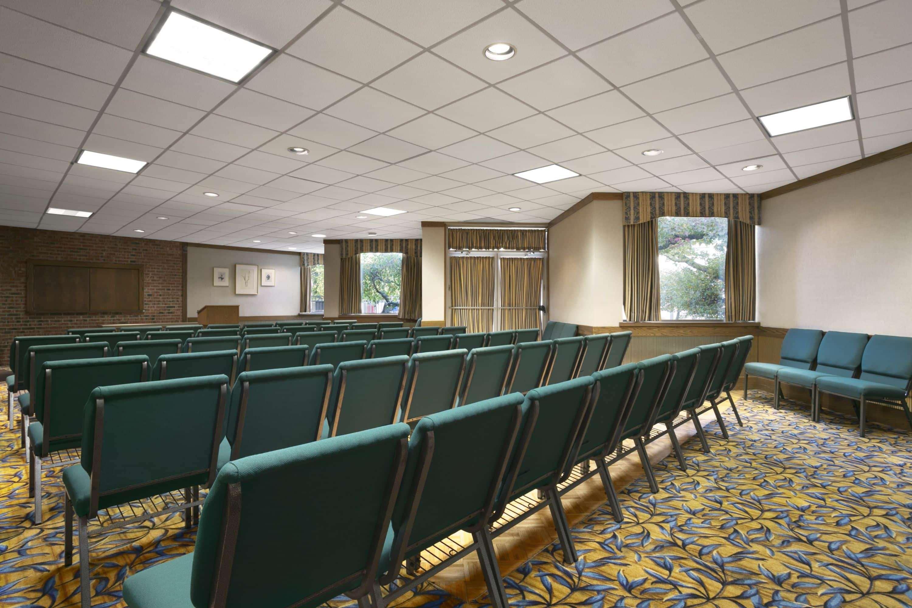 Days Inn By Wyndham Sidney Oh Ngoại thất bức ảnh