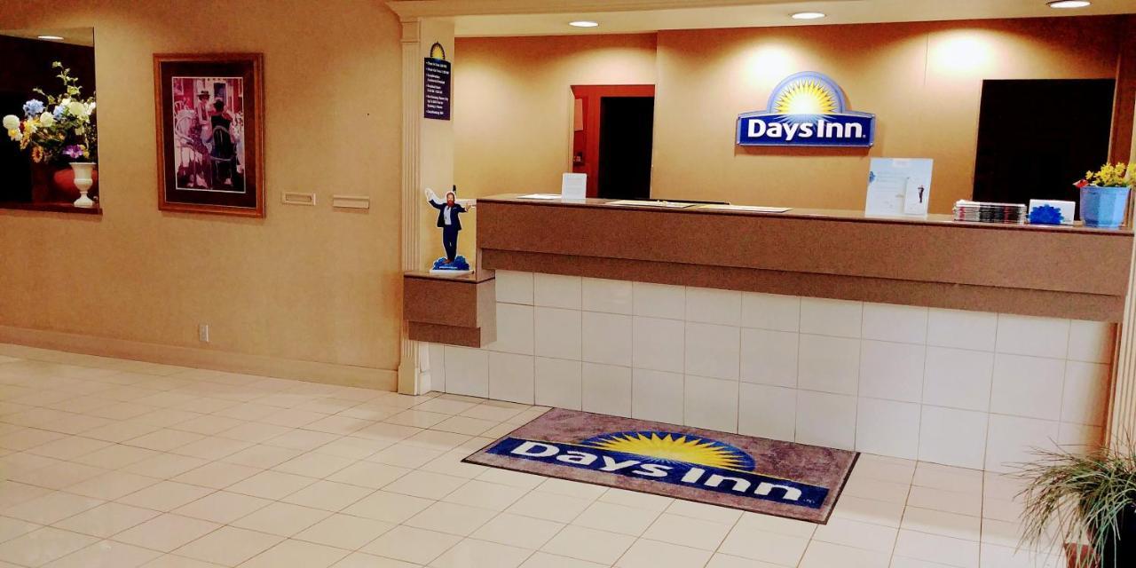 Days Inn By Wyndham Sidney Oh Ngoại thất bức ảnh