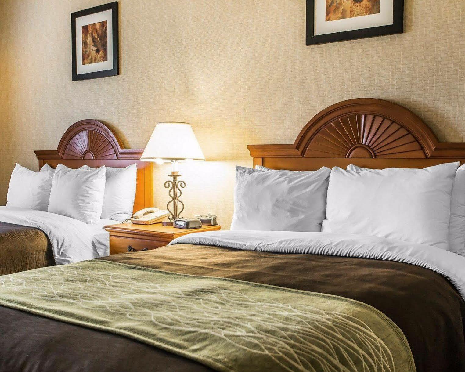 Days Inn By Wyndham Sidney Oh Ngoại thất bức ảnh